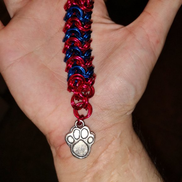 Handcrafted Blue & Pink Chainlink Keychain for Pet Lovers! - Picture 3 of 3
